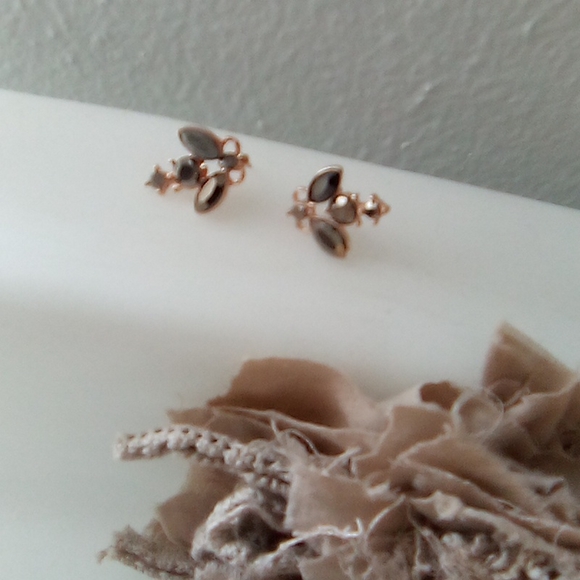 Trendy Ear Stud Trio Bling Insect Earrings - Picture 11 of 13